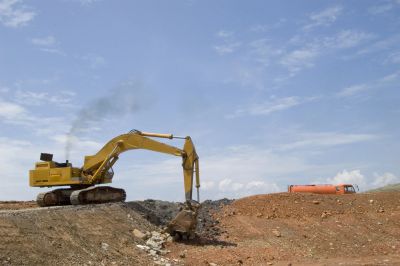 Retaining wall erosion control